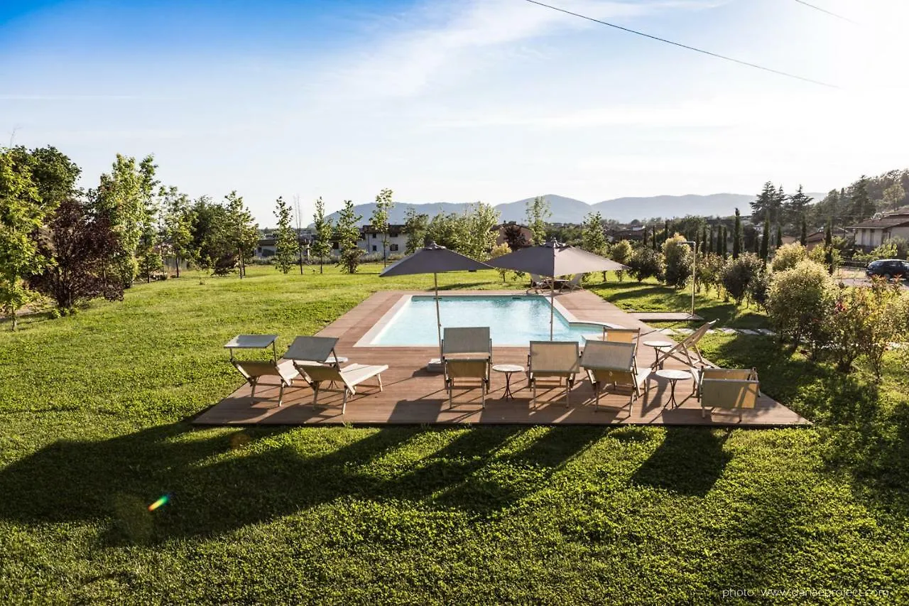 Le Mas Di Laura Guest House Ortonovo Italy
